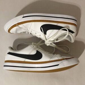 Nike Court Legacy Lace-up Sneakers size 4 Youth